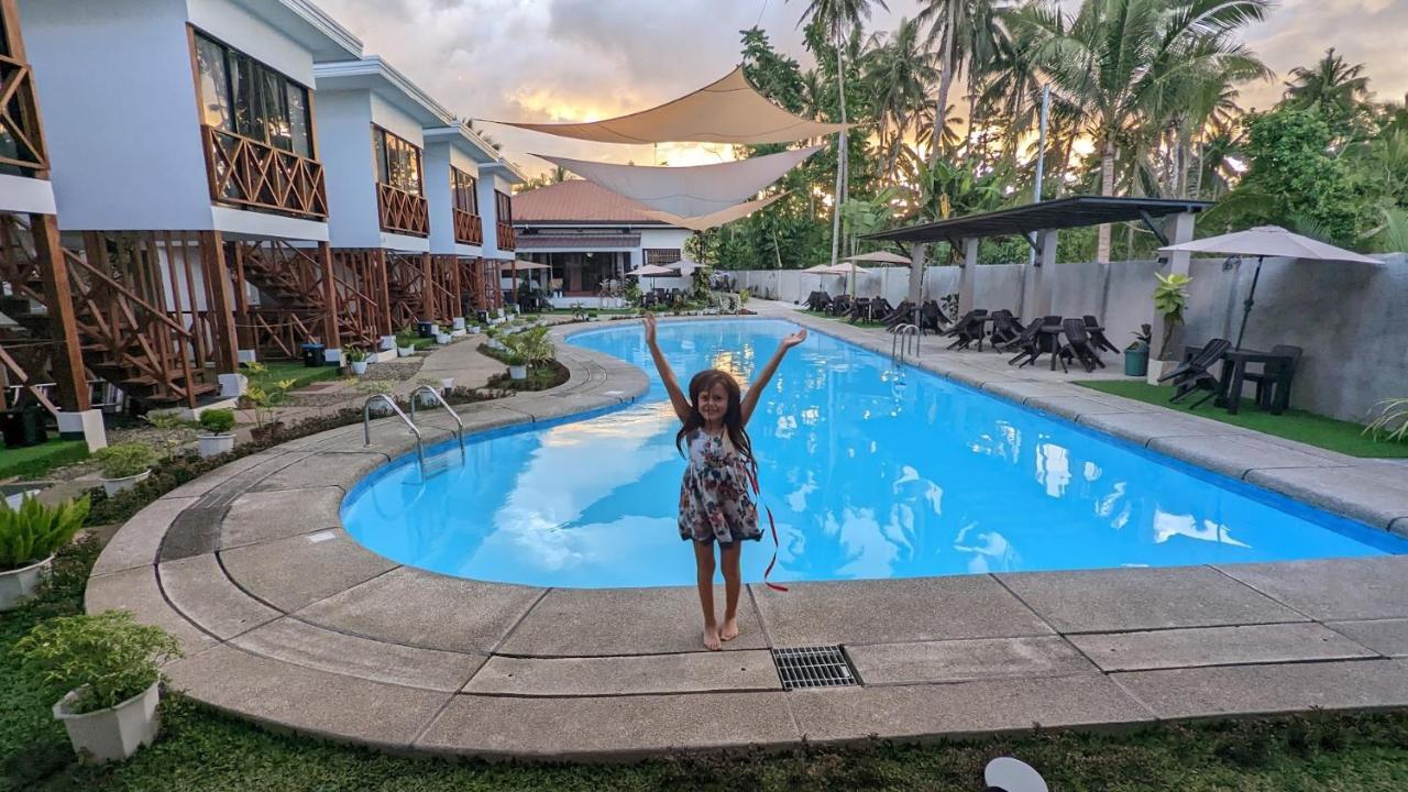 Bakawan Hideaway Resort And Restaurant Tomas Oppus ภายนอก รูปภาพ